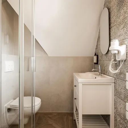 Amicus Bed & Breakfast 3*