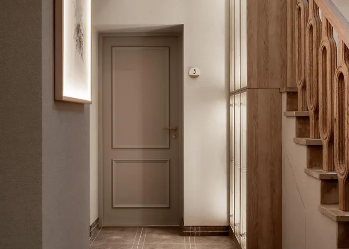 ベッド・アンド・ブレックファスト Amicus 3*